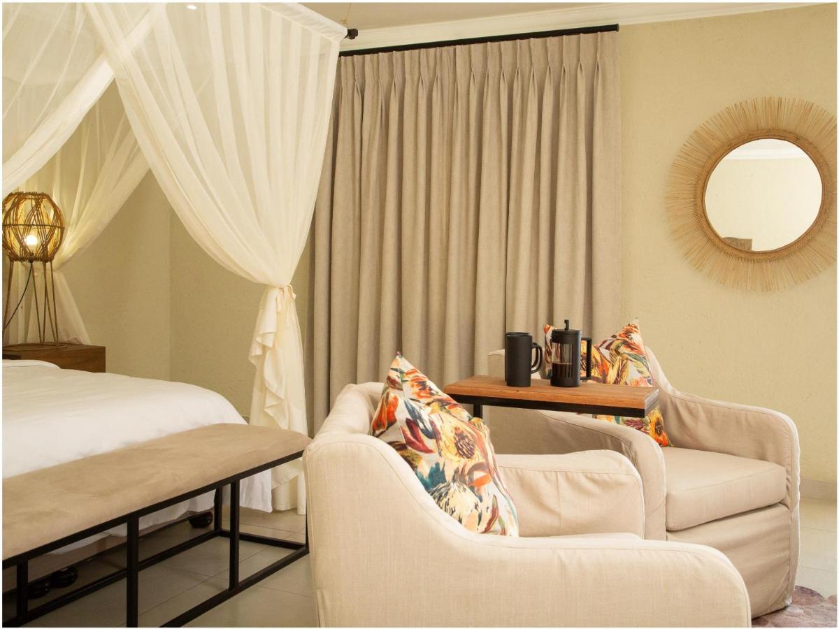 Pumbaa Wildlife Park & Accommodation Mbombela Buitenkant foto